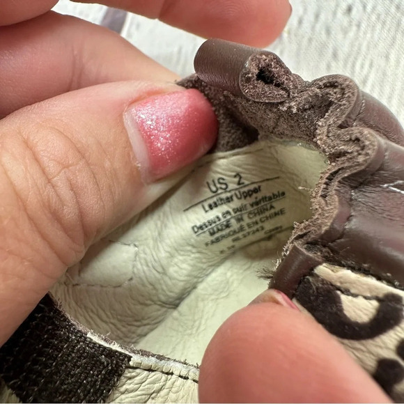 robeez mini shoes 3D leopard sandstone sz 2 leather animal print infant baby - Picture 3 of 7